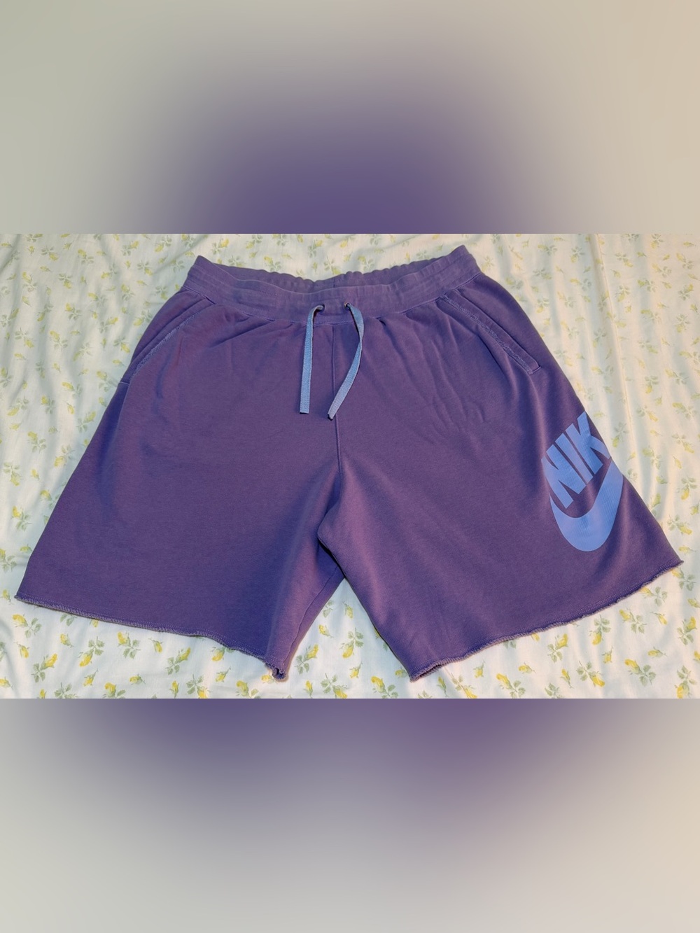 Nike Club Alumni French Terry Sweat Shorts Mens Large Orchid Purple